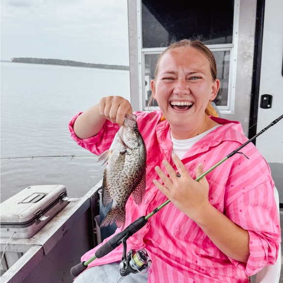 C a i t l y n • L e v e r k u h n - Picture 13 of 16